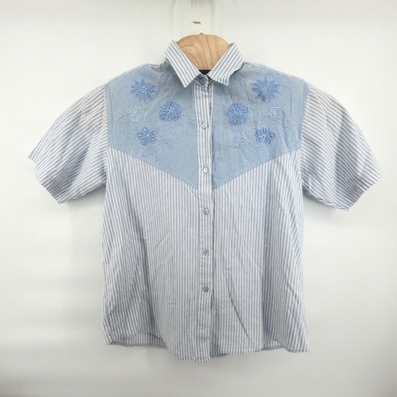 Western Connection Tops - Vintage‎ Western Connection Embroidered Shirt Women Large L Blue Striped Cotton